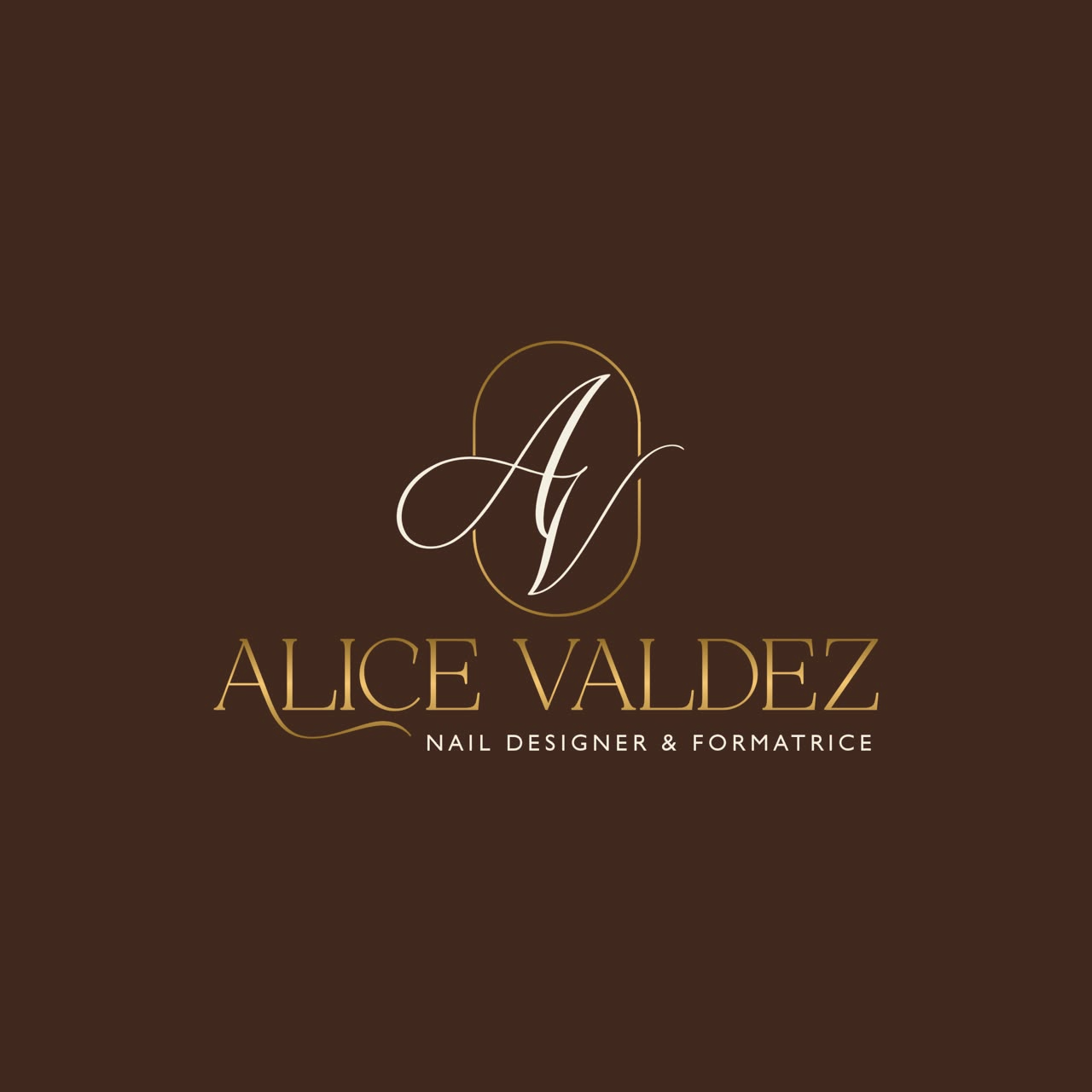 Alice Valdez — Nail Designer & Formatrice